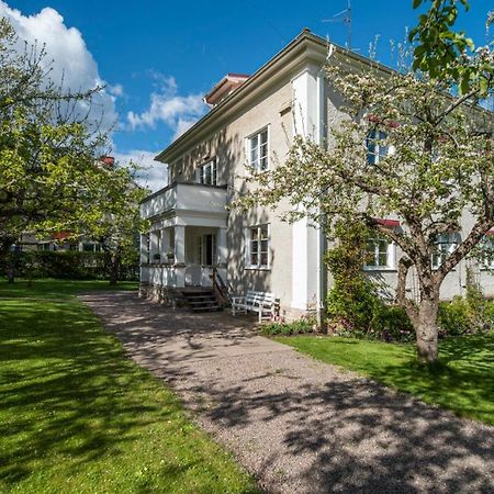 Vandrarhemmet Oestergatan Skövde Kültér fotó