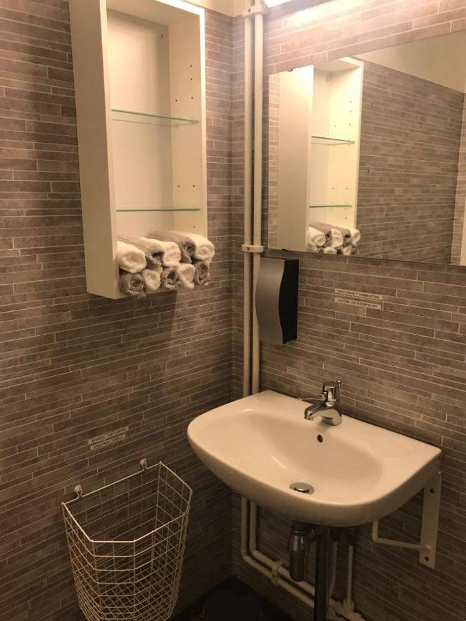 Vandrarhemmet Oestergatan Skövde Kültér fotó